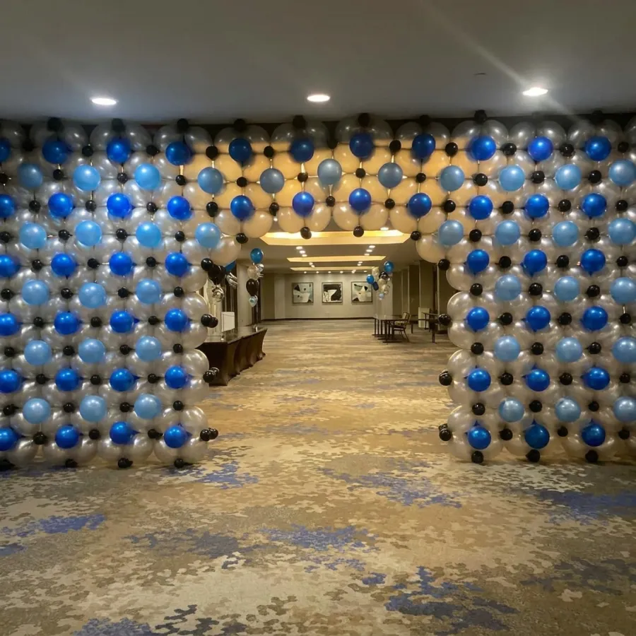 Holiday balloon decor NJ