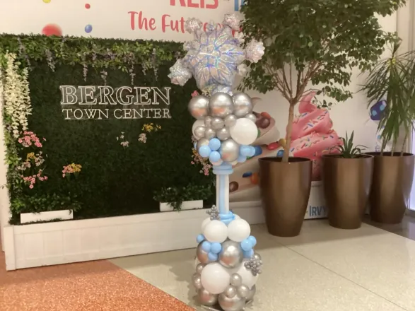 Silver and blue winter snowflake balloon column, New Jersey